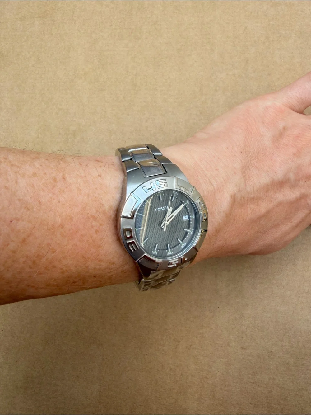 Fossil classic stainless